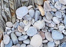 Playa de Silencio pebbles
