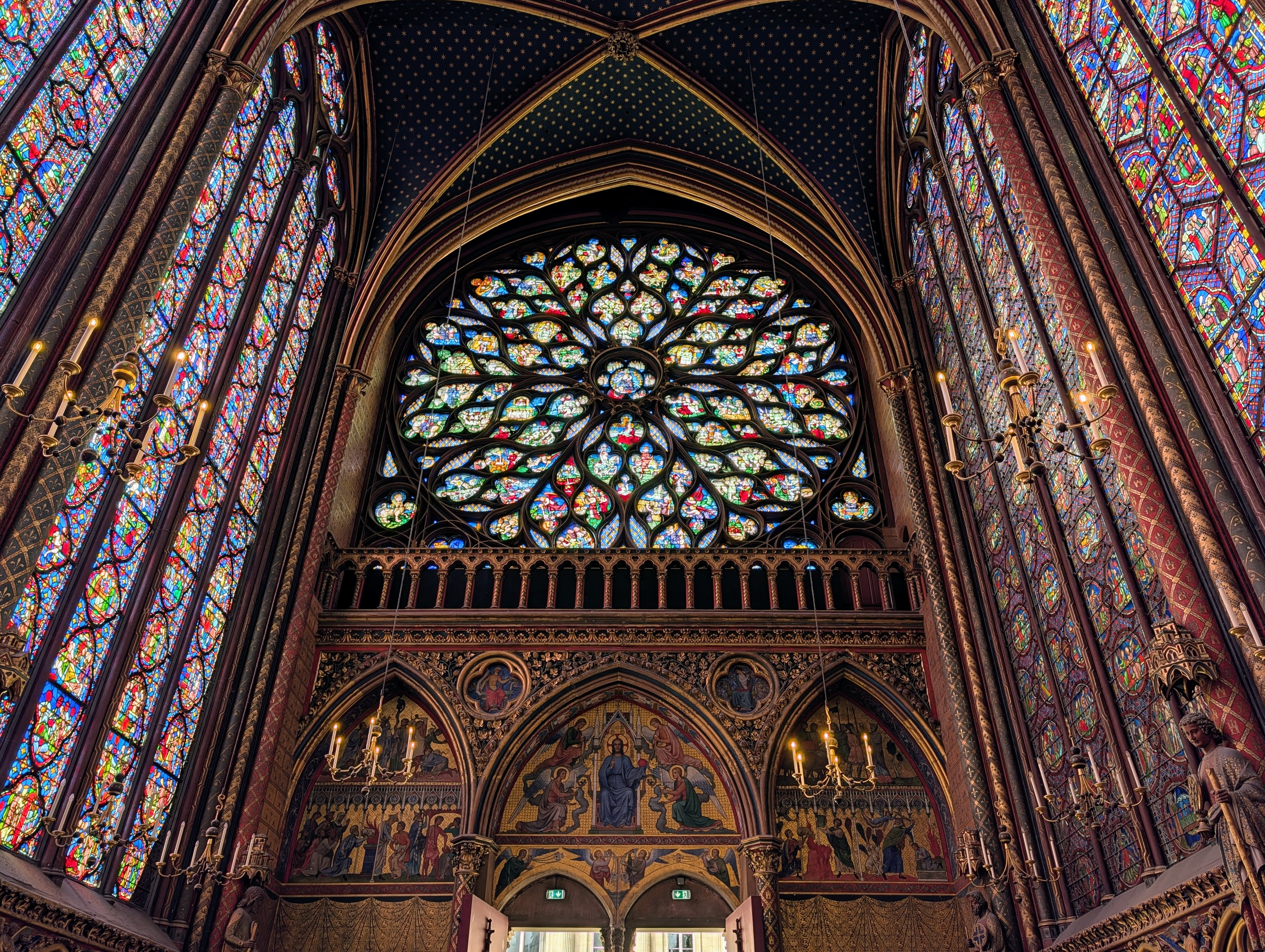 Rose window above the chapel doors at Sainte-Chapelle