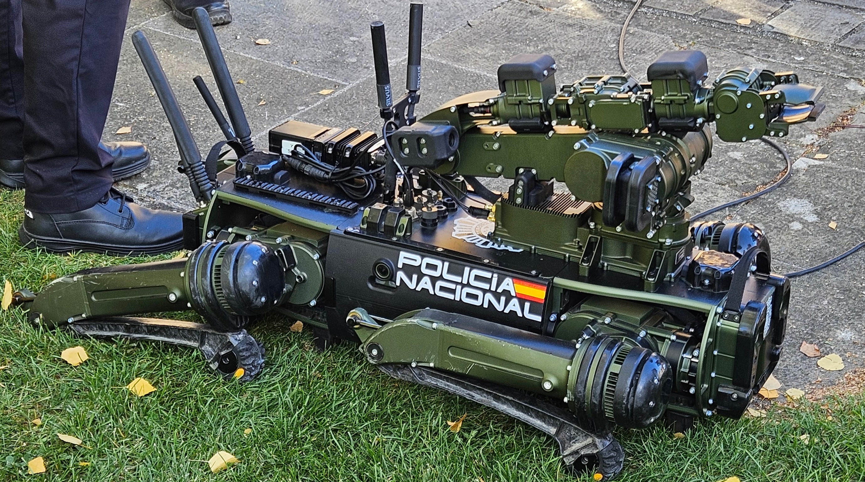 Robot police 'dog'