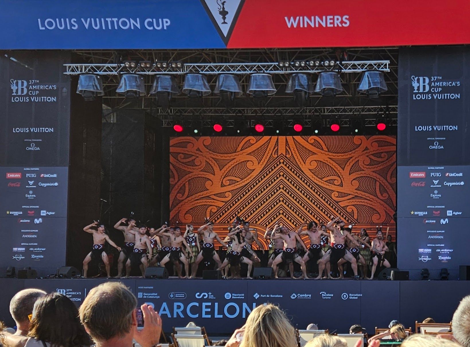 New Zealand performance in Louis Vuitton Cup closing ceremonies