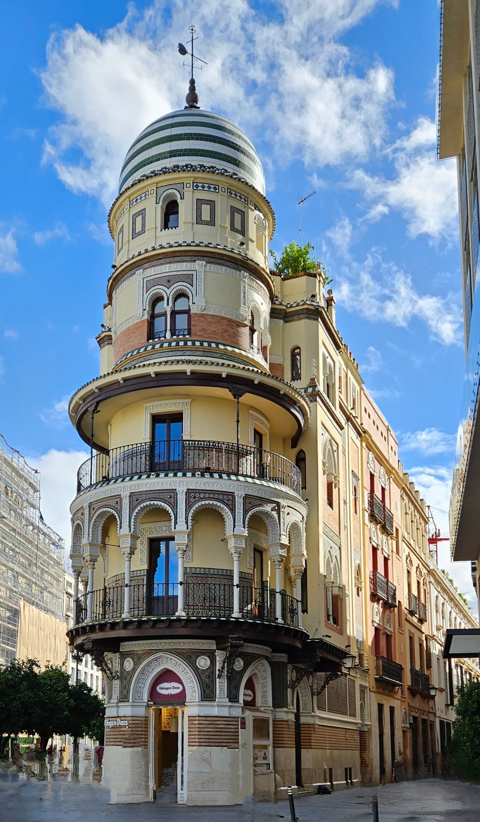 Edificio de la Adriátrica