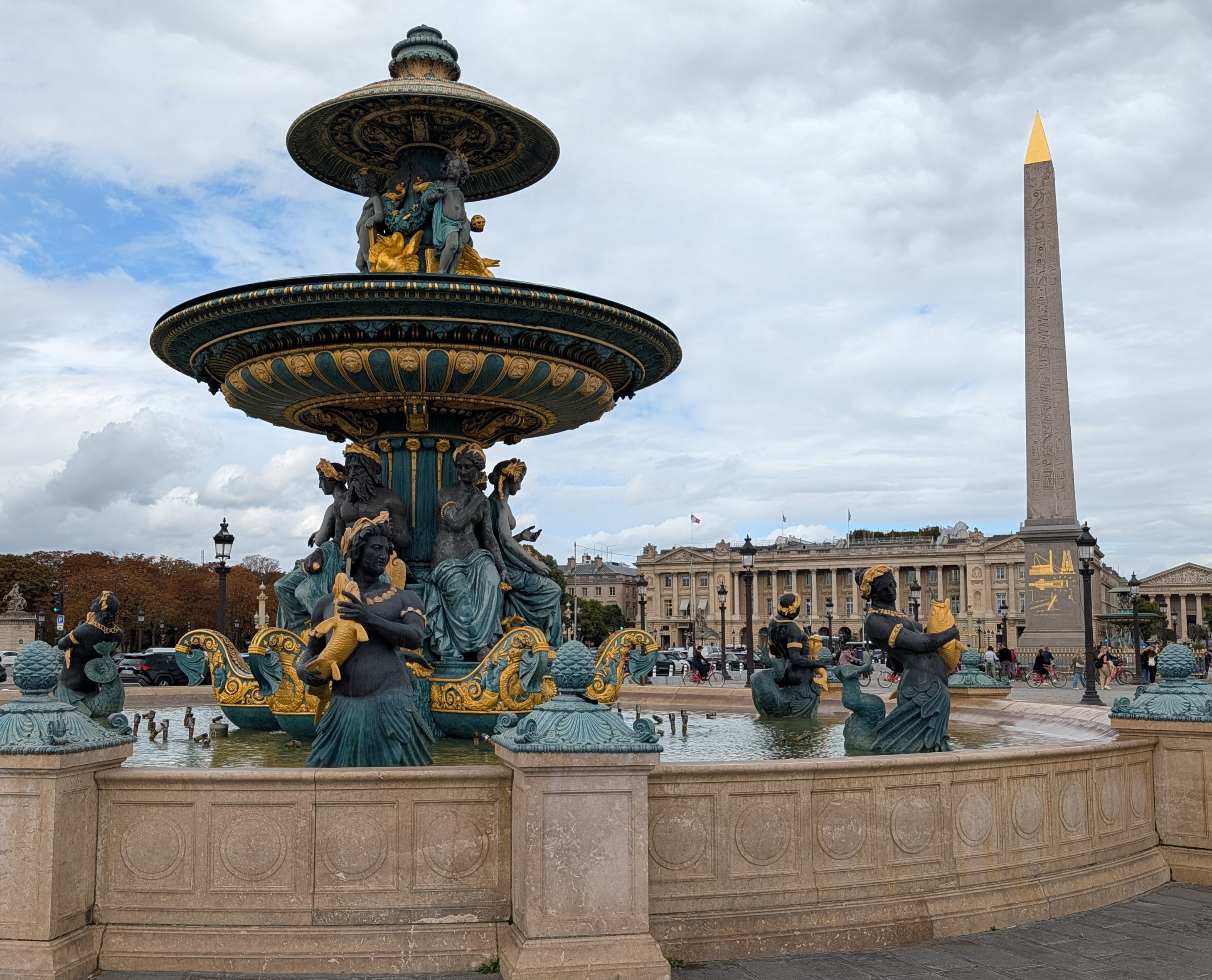 Fountain and obelisk of the Place de la Concorde