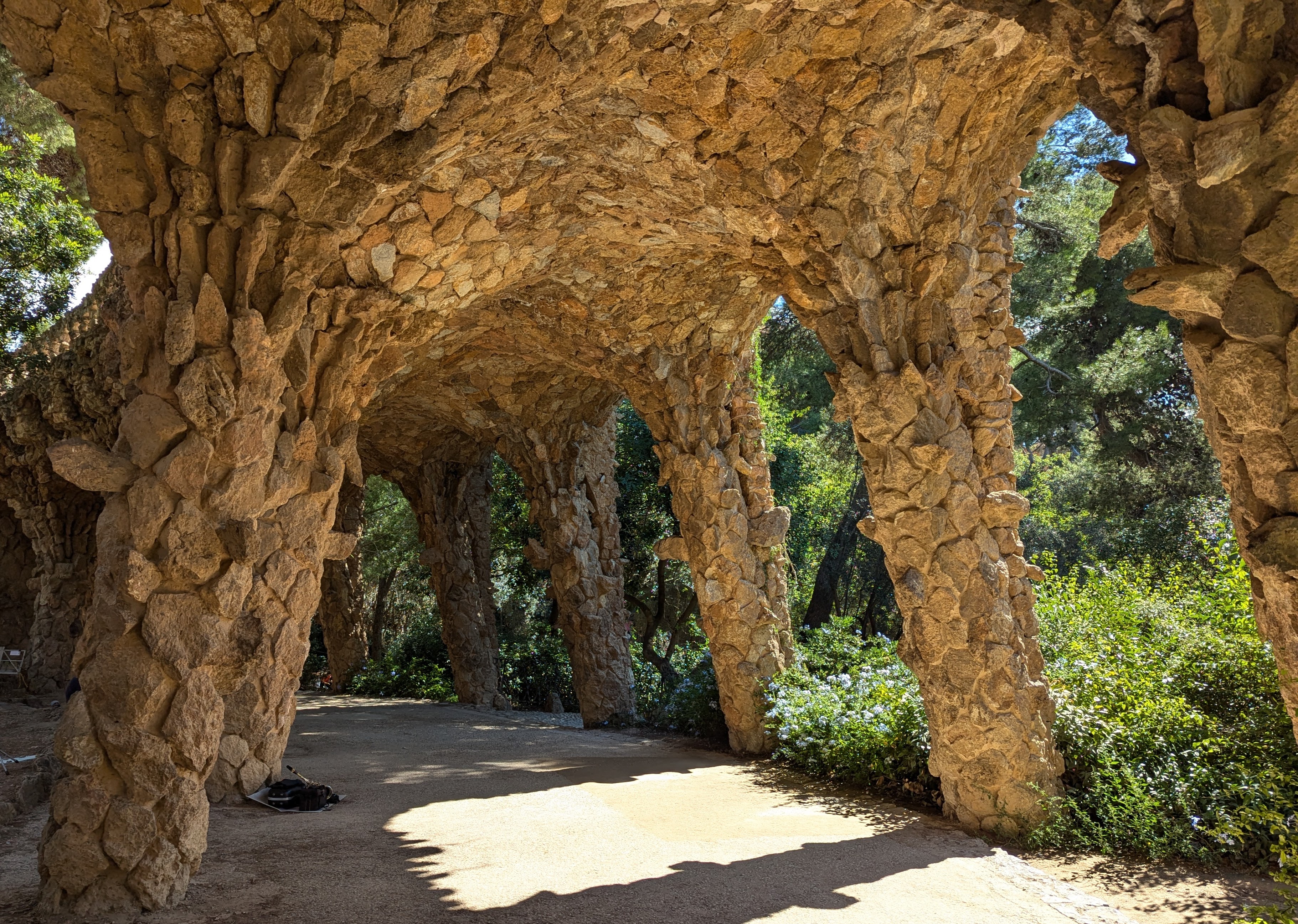 Colonade under a walkway at Parque Güell