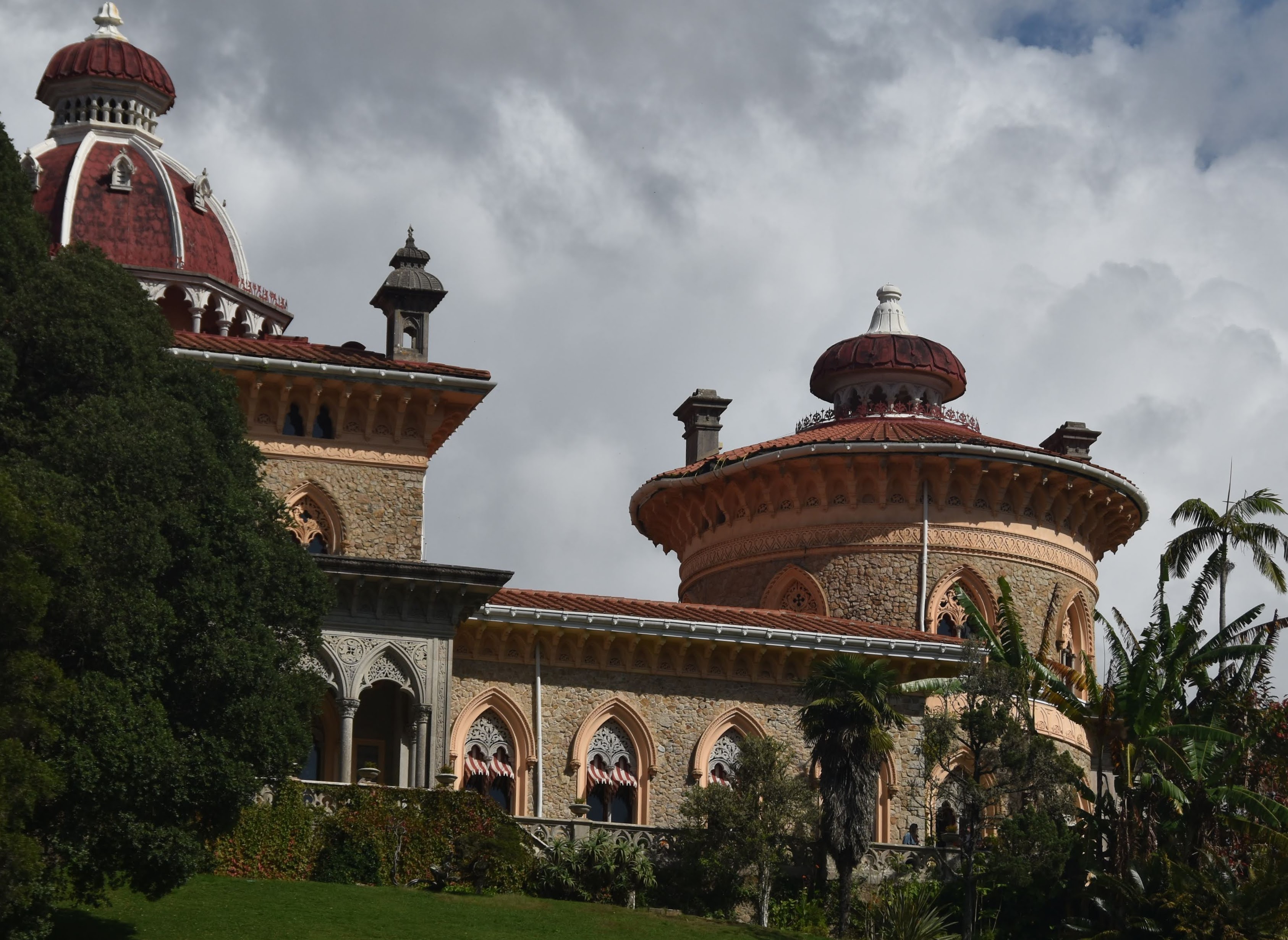 Palace of Monserrat exterior